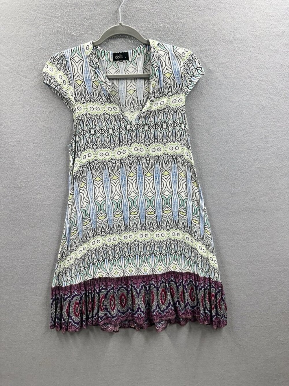 Dotti Midi Summer Dress Women Sz 8 V Neck Short Sleeve Colorful Boho Ruffled Hem